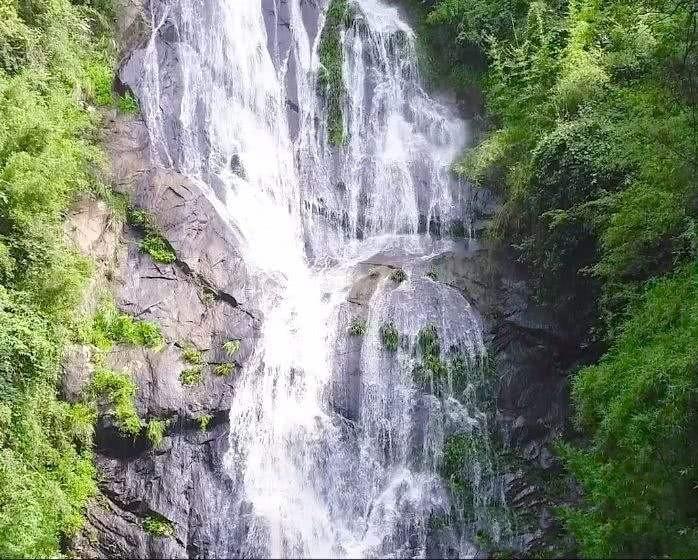 潮新闻连续报道引发关注，多地慈善组织愿参与助浴行动 慈善助浴车，开进偏远山区